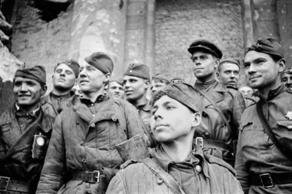 Copiii Marelui Război pentru Apărarea Patriei - știri în imagini (Erou al Uniunii Sovietice) Copiii din Marele Război pentru Apărarea Patriei - știri în imagini