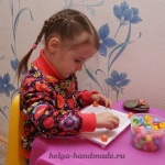 îmbrăcăminte și accesorii cu mâinile pentru copii (pungă cu propriile sale mâini) îmbrăcăminte și accesorii pentru copii cu propriile lor mâini