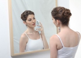 îndepărtarea părului de pe buza superioară (pentru cremă de îndepărtare a părului) Îndepărtarea părului de pe buza superioară
