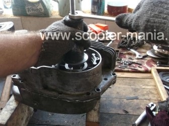 Fotografii din motor de motocicletă „Voskhod-3M“, scutere si motociclete (reparații) Fotografii din motor de motocicletă „Voskhod-3M“, scutere si motociclete