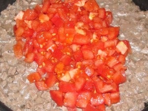 tocană de vită cu roșii (ceea ce pentru a găti pentru cină delicioasă) tocană de vită cu roșii