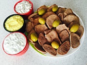 Limba de vită cu trei sosuri (reteta gustări limba de carne de vită cu trei sosuri pas cu pas fotografii) Limba de vită cu trei sosuri