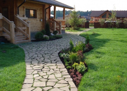 Cum să se stabilească plastushku de piatră în curte, plastushki foto (VIDEO) (piatra plastushku pus în mod corespunzător) Cum să se stabilească piatra plastushku în curte, foto plastushki (video)
