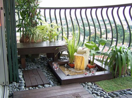 Cum de a aranja un balcon privat neglazurate (neglazurate) Cum de a aranja un balcon privat neglazurate