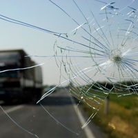 Cum să sape masina dintr-un morman de zapada (lopată) Cum să sape masina dintr-un morman de zapada
