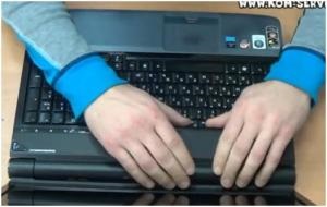Cum să demontați laptop, cum pentru a curăța laptop-ul și cum să înlocuiască pasta termică de pe laptop Acer aspire 6530 (unsoare termică) Cum să demontați laptop, cum pentru a curăța laptop-ul și cum să înlocuiască pasta termică de pe Acer Aspire 6530 laptop