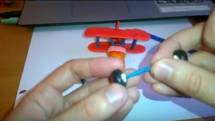 Ca plan orb plastilină (avion) Cum avion orb din plastilină
