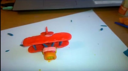 Ca plan orb plastilină (orb) Cum avion orb din plastilină