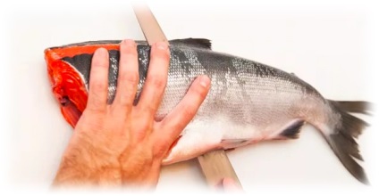 Cum se murarea pește roșu la bucătărie acasă pentru o varietate de rețete (diferite) Cum se murarea pește roșu la bucătărie acasă pentru o varietate de rețete