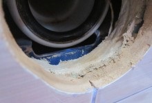Cum de a elimina o fantă longitudinală după așezarea laminat, ideea de a repara (după) Cum de a elimina o fantă longitudinală după stabilire a laminatului, idei pentru reparații