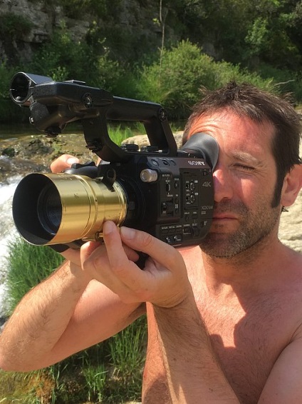 Cum de a trăi în paradis · Lomografia (în altă parte) Cum de a trăi în paradis · Lomografia