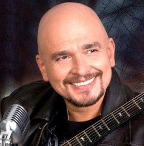 Sergeya Trofimova in concert (Sergeev) Sergeya Trofimova în mod concertat