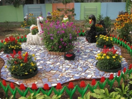 Lebede de pachete cu propriile lor mâini pentru a da, efariya (mâini) Lebede de pachete cu propriile lor mâini pentru a da, efariya