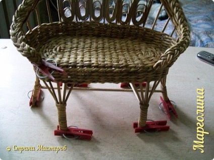 Mobilier pentru păpuși țesute din tuburi de hârtie (master class) Mobilier pentru păpuși împletit din tuburi de hârtie