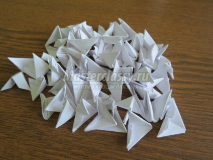 Origami modular (folie ondulat verde) origami modular