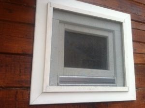 Pantele exterioare ale finisajul metalic cu mâinile (finisaj) Pantele exterioare ale finisajul metalic cu propriile sale mâini