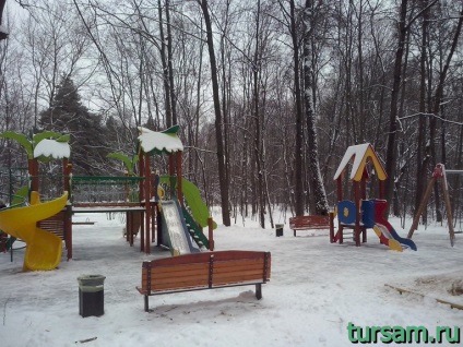 fotografii Park Pokrovskoie-Streshnevo, atractii, adresa, cum se ajunge la parc (parc istoric naturală Pokrovskoie Streshnevo) fotografii Park Pokrovskoie-Streshnevo, atractii, adresa, cum se ajunge la parc