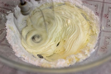 Oreo Cookies (reteta) - etapa de gătit cu rețete pas cu (unt grame) fotografii Oreo Cookies (reteta) - etapa de gătit cu rețete pas cu imagini