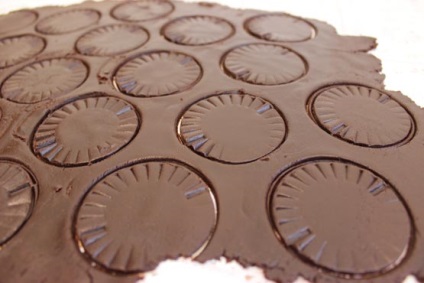 Oreo Cookies (reteta) - etapa de gătit cu rețete pas cu fotografii (Oreo) Oreo Cookies (reteta) - etapa de gătit cu rețete pas cu imagini