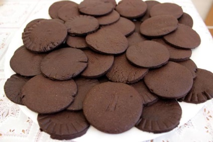 Oreo Cookies (reteta) - etapa de gătit cu rețete pas cu fotografii (Oreo) Oreo Cookies (reteta) - etapa de gătit cu rețete pas cu imagini