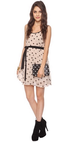Polka-dot rochie - stiluri de fotografie (rochie în mazăre) Polka-dot rochie - fotografii, moda