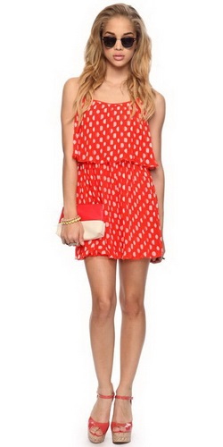 Polka-dot rochie - stiluri de fotografie (stiluri) Polka-dot rochie - fotografii, moda