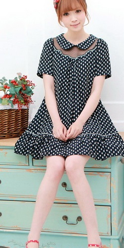 Polka-dot rochie - stiluri de fotografie (buline) Polka-dot rochie - fotografii, moda