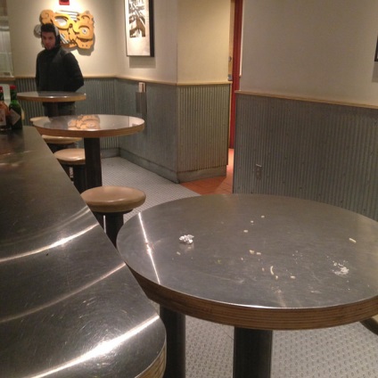 Excursie la - America (McDonalds își păstrează autonomia, deși) Excursie la - America