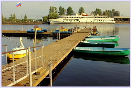 Pier pentru bărci Acasă (Moorings bărci bărci) Pier pentru bărci Acasă