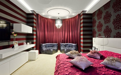 Exemple dormitor cu un design bovindou (de design dintr-un dormitor cu un dormitor imagine bovindou cu o fereastră de dafin, un dormitor cu un design interior bovindou dintr-un dormitor cu un dormitor imagine bovindou cu bovindou foto) Exemple de dormitor de design, cu o fereastră de dafin
