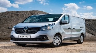 Renault Trafic 2017 într-o nouă configurație de corp și preț comentarii fotografie video de test drive (Renault Trafic 2017 într-o nouă configurație a corpului și prețul de recenzii foto + video test drive) Renault Trafic 2017 într-o nouă configurație a corpului și de preț comentarii test drive foto-video