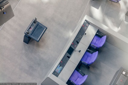 Reichstag în interiorul și inscripții de soldați sovietici (inscripția) Reichstag-ul și inscripția în interiorul soldații sovietici