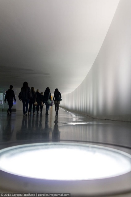 Reichstag în interiorul și inscripții de soldați sovietici (din interior) Reichstag-ul și inscripția în interiorul soldații sovietici