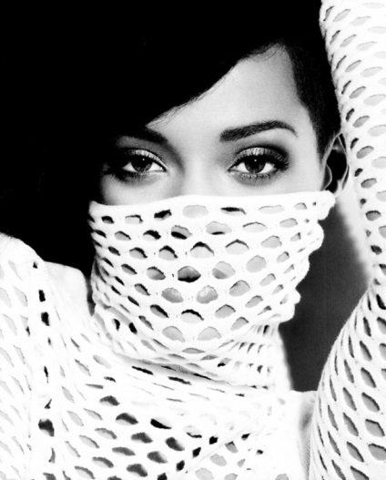Rihanna 22 fapte interesante (Fapt copilarie Rihanna) Rihanna 22 fapte interesante