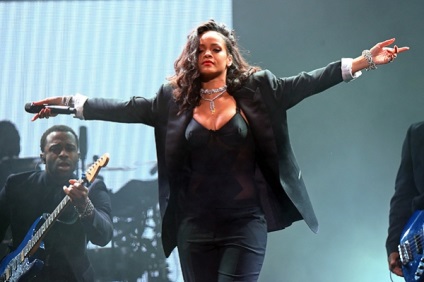Rihanna va fi noul consilier la o emisiune TV - voce Whisperer (un nivel complet diferit) Rihanna va fi noul consilier la o emisiune TV - voce Whisperer