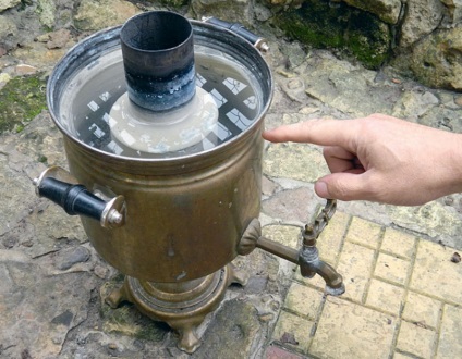 traditiile romanesti se topesc samovar (topi samovar) traditiile romanesti se topesc samovar