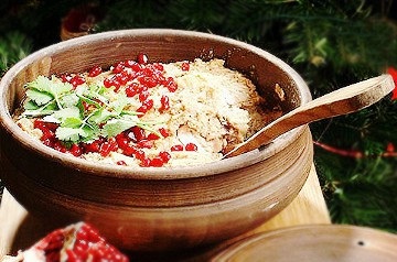 Satsivi de pui în Georgia - este o modalitate foarte bună de a surprinde invitatii cu un fel de mâncare delicios al (vasul georgian sacivi de pui) Satsivi de pui în Georgia - este o modalitate foarte bună de a surprinde invitatii cu un fel de mancare delicios de cele mai multe
