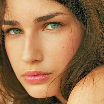 Cum se cântărește modelul (Modelform treizeci plus) Câte modele se cântărește