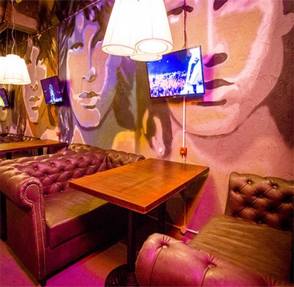 Stai bar adevărat, principal (STAY TRUE întotdeauna prezent) Stai bar adevărat, principal