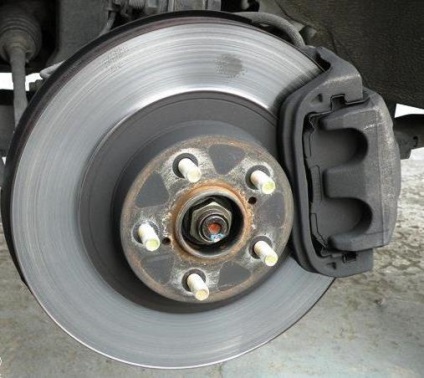 Fie pentru a instala frane pe disc pe UAZ (frână) Fie pentru a instala frâne cu discuri UAZ