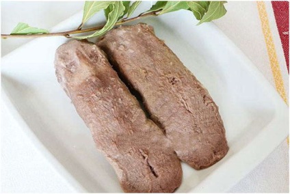 Limba multivarka porcine (limba) Limba de porc în multivarka