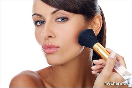 pulbere tonal bază și roși - complexitatea de aplicare artist machiaj (machiaj) fundație tonal, pulbere și Rouge - subtilitățile de aplicare make-up artist