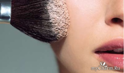 pulbere tonal bază și roși - complexitatea de aplicare bandă machiaj (tonală) fundație tonal, pulbere și Rouge - subtilitățile de aplicare make-up artist