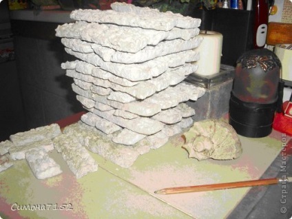 Vom crea o papier - mache (papier) Vom crea o papier - mache