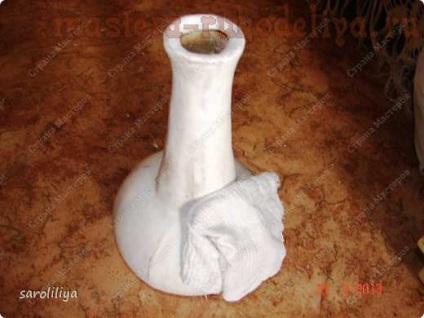 Vom crea o papier - mache (papier) Vom crea o papier - mache
