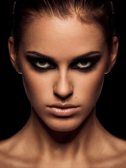 Se spală imediat! 7 tehnici în machiaj, nu-i plac oamenii, revista cosmopolită (machiaj) Se spală imediat! 7 tehnici în make-up, nu-i plac oamenii, revista cosmopolită