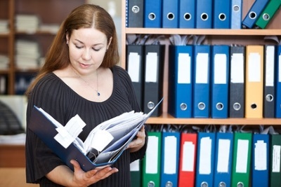 Mustrare ca sancțiune disciplinară și impunerea de sancțiuni sub formă de comentarii cum să emită un ordin (disciplinar) Mustrare ca sancțiune disciplinară și impunerea de sancțiuni sub formă de comentarii cum să emită un ordin