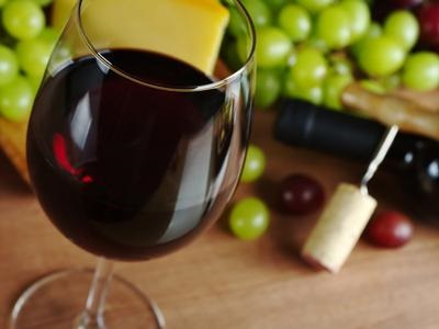 vin roșu gustoase și sănătoase (roșu) Gustoase și sănătoase vin roșu