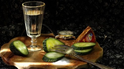 beneficii vodcă și Harms, calorii (cantități mici de vodca) beneficii vodcă și a efectelor nocive, calorii