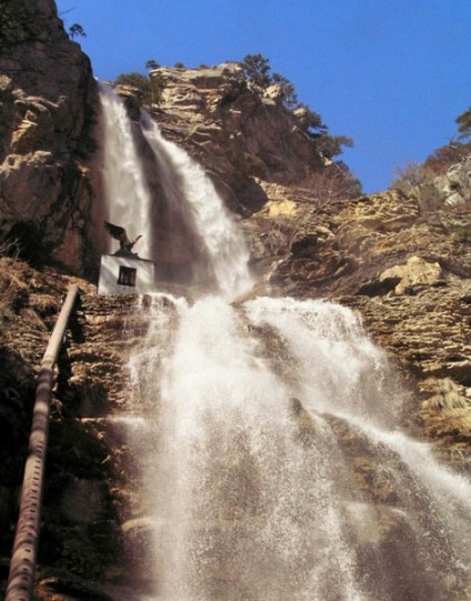 Cascada Wuchang-su cum să obțineți (get) Cascada traseu Wuchang-Su